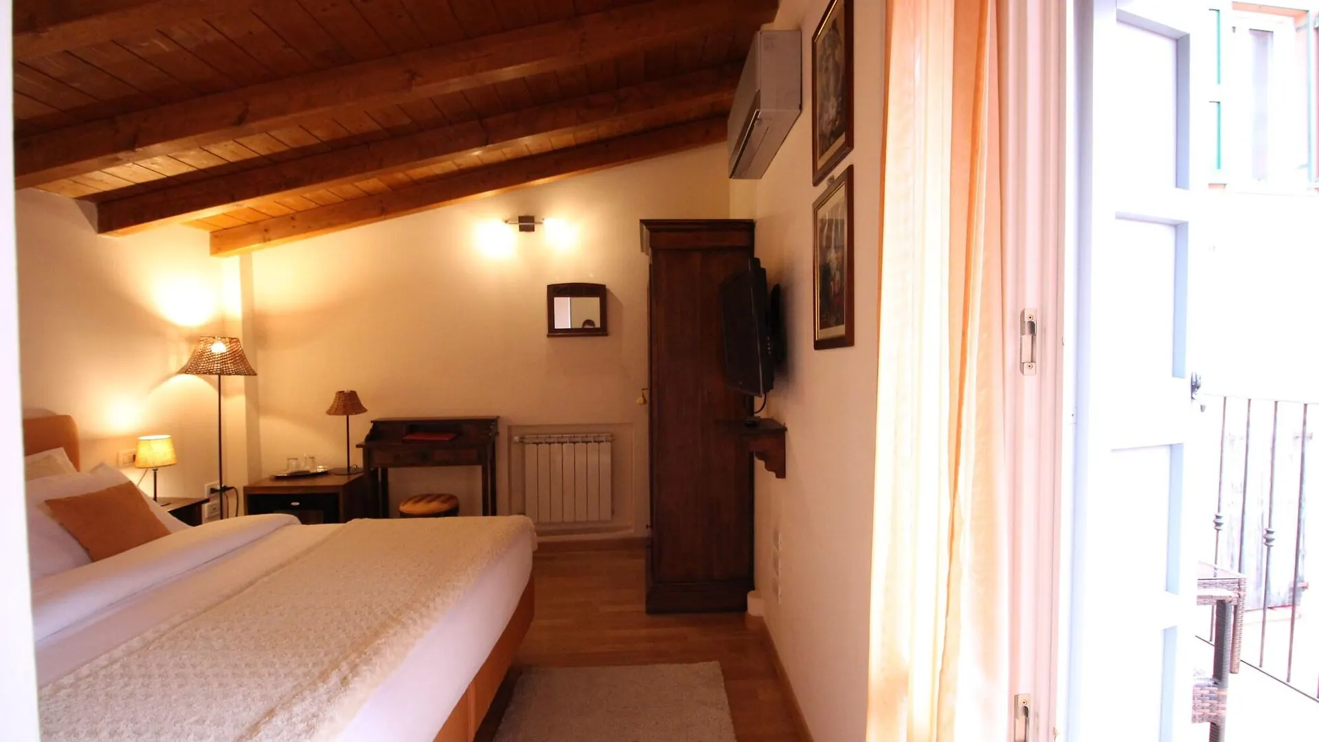 Casa Miramonte Hotel Bologna 2*,